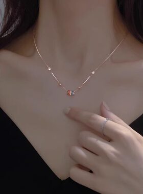 英国【设计师】HEIYUBAI 轻奢彩虹色小众设计感百搭精致摆件项链