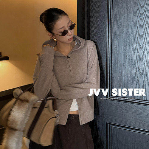 JVV十三行2026冬季新款连帽短款百搭上衣休闲连帽卫衣外套女73153