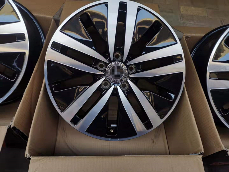 适用新款奔驰A级A200轮毂17寸奔驰A160A180车轮钢圈铝圈轱辘胎铃