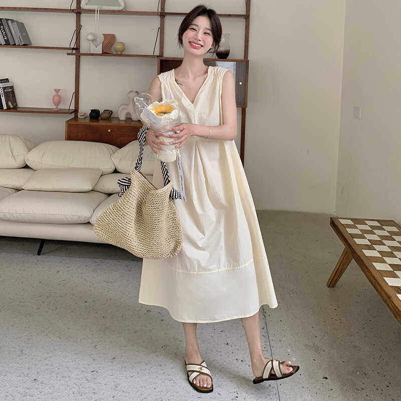 法式桔梗v领背心连衣裙女2025夏季新款韩版宽松显瘦甜美茶歇长裙图片