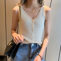 Одинокий цвет абрикоса цвет