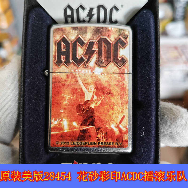 原装正品Zippo 芝宝12年正版收藏28454彩印AC/DC乐队红色摇滚火机