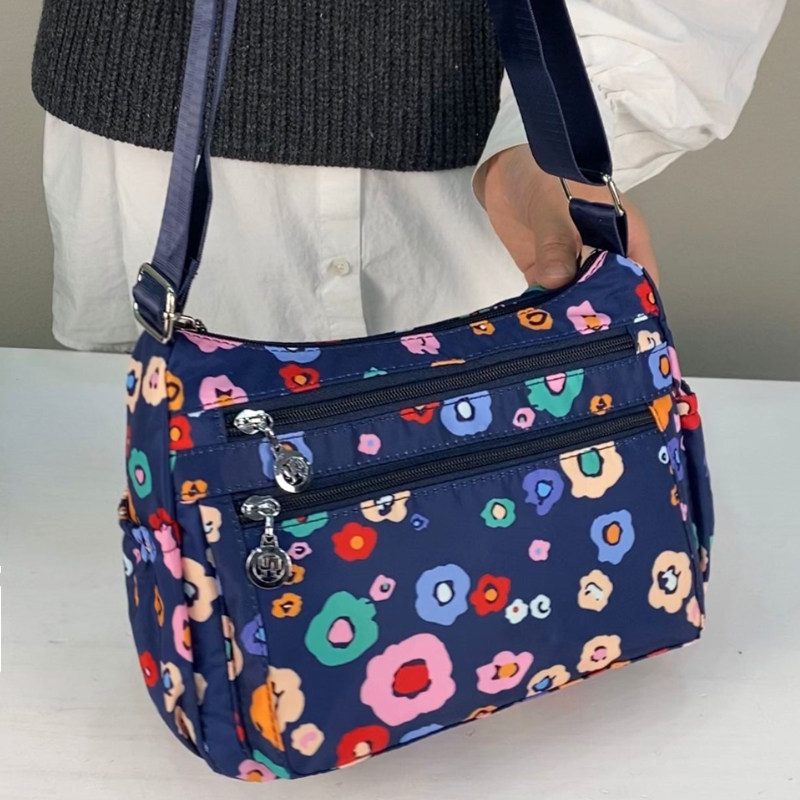 牛津布妈妈包中年婆婆大气斜挎大容量旅游时尚尼龙包女多层帆布包,箱包皮具/热销女包/男包,通用款女包,淘宝优惠券,粉丝福利购,淘宝优惠卷