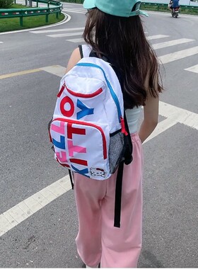Hellokitty小众双肩包女2022新款可爱背包女初中高中学生印花书包