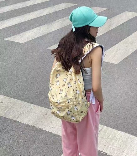 威太奥休闲女卡通双肩包大容量