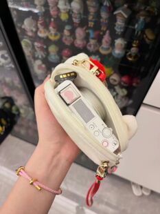 哈喽kitty公仔挂件玩偶小包包日本零钱包斜挎小背包卡通收纳包