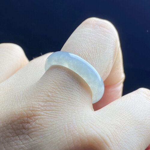 天然翡翠糯冰种缅甸翡翠指环 圈口19mm