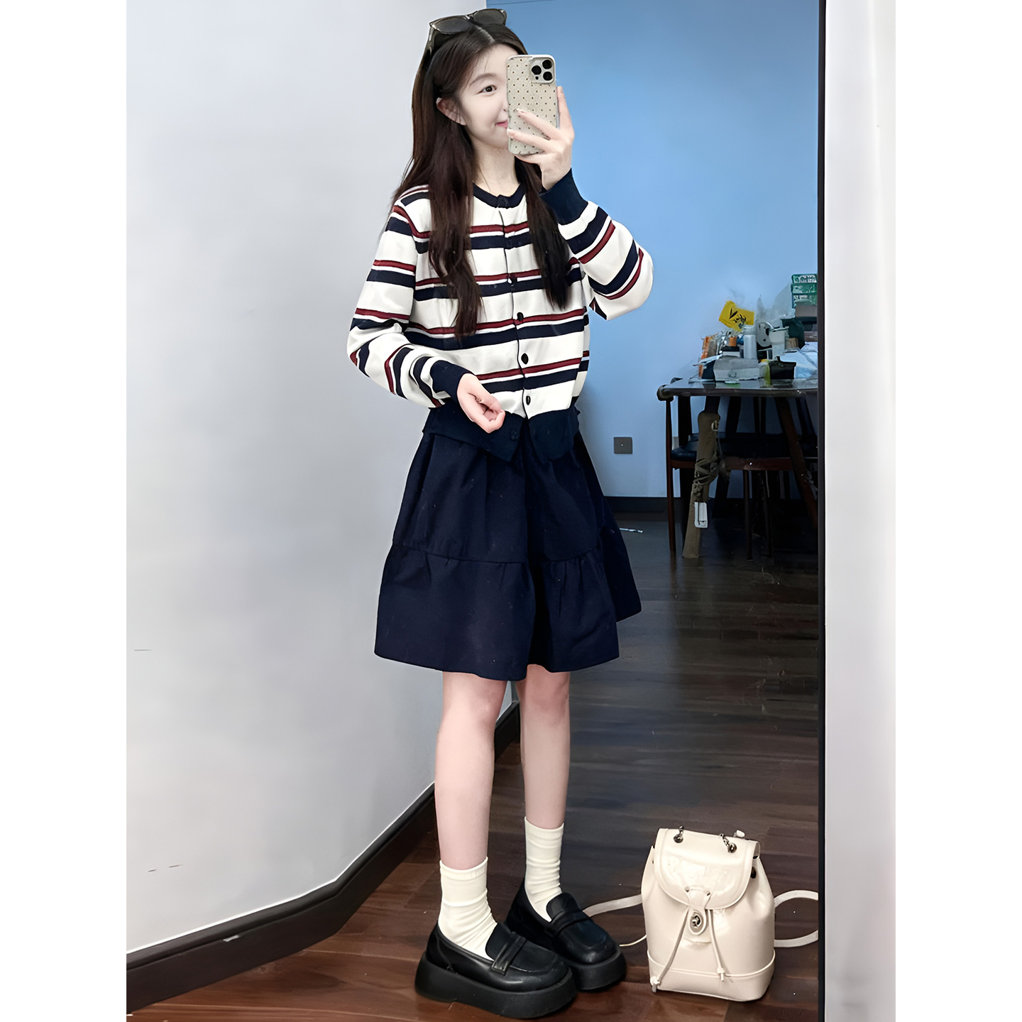 JOYIASS秋日ootd穿搭一整套韩剧女主小个子学院风条纹针织开衫短