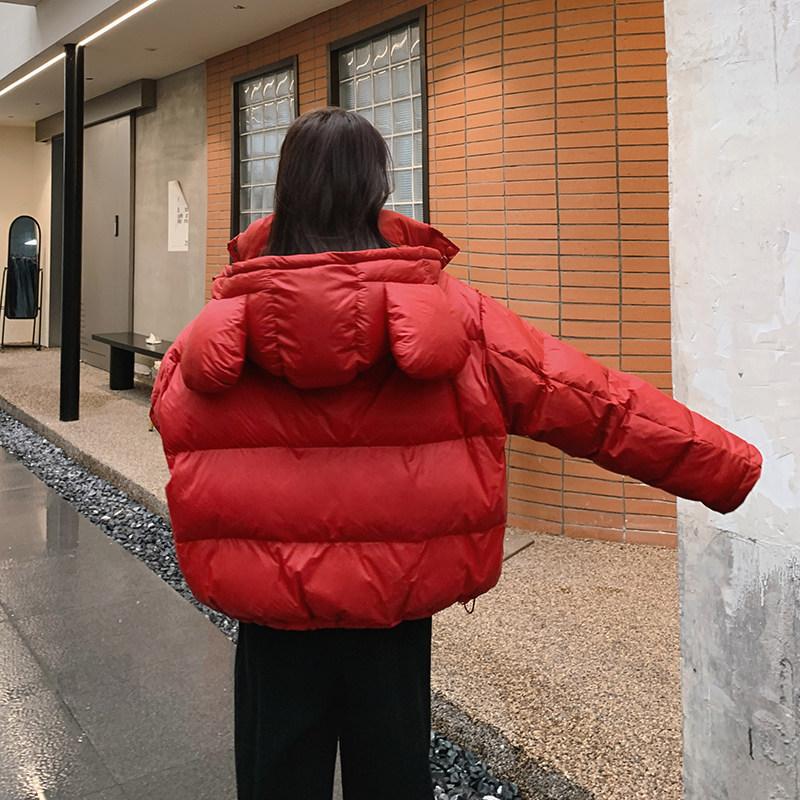 红色短款连帽熊耳羽绒服女冬季超火好看高级小众宽松保暖加厚外套,女装羽绒服,艾艾淮淮