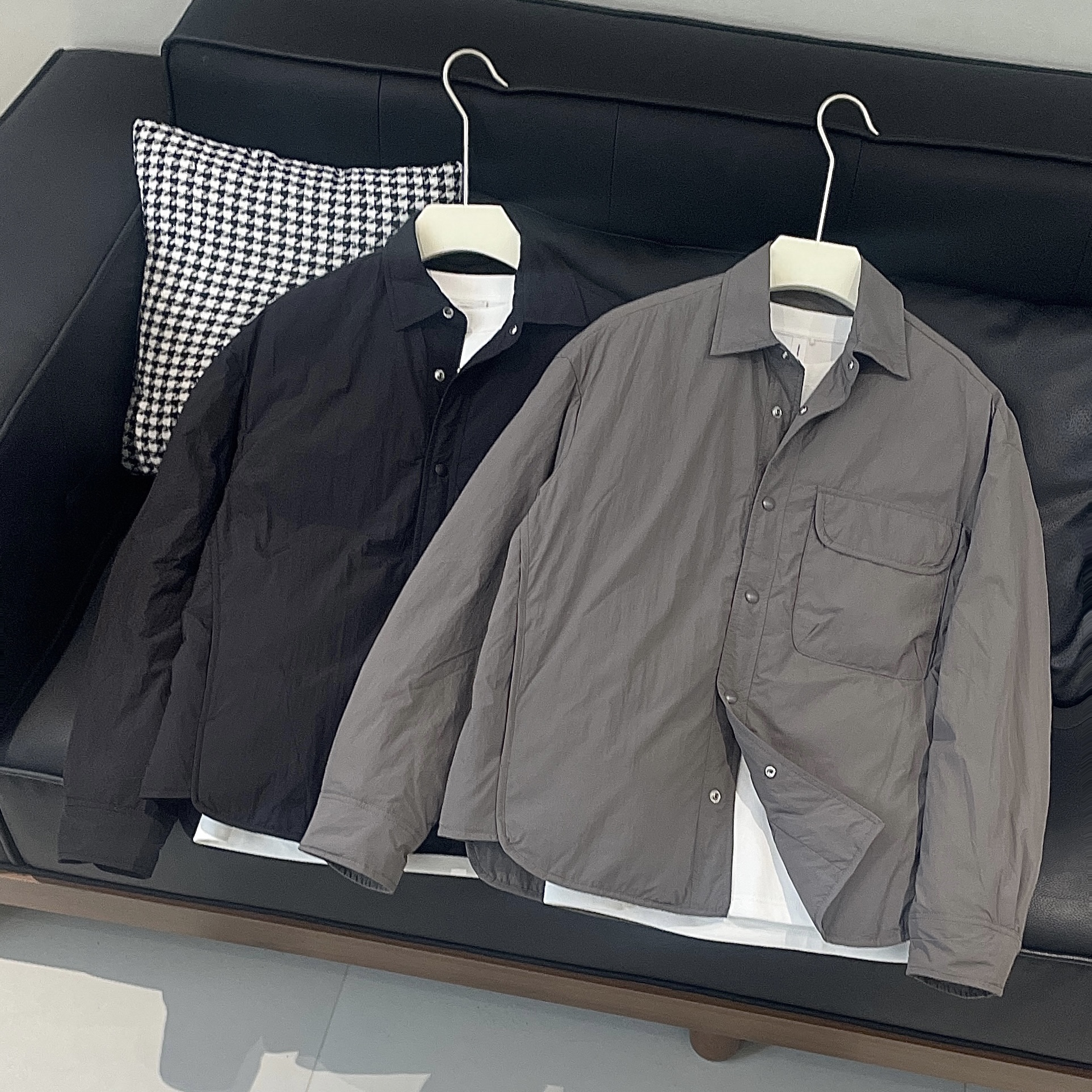 众库秋冬季韩系极简翻领轻薄羽绒服男宽松休闲痞帅白鸭绒保暖外套