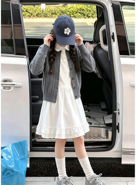 壹妈女中大童学院风翻领连衣裙