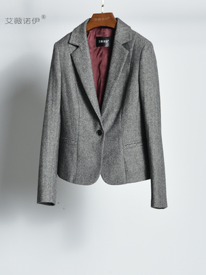 艾薇诺伊小西装人字纹短款修身