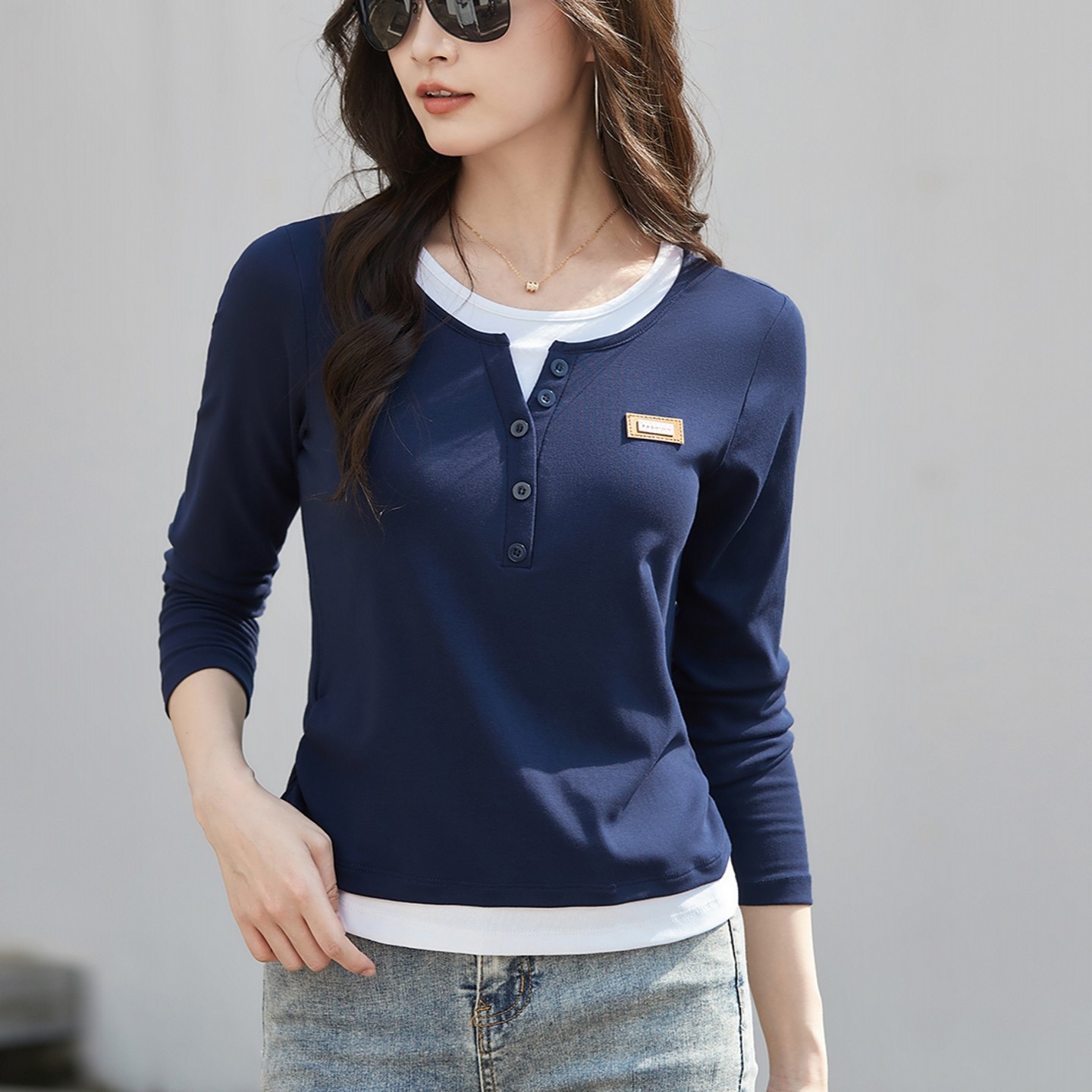 时尚假两件长袖t恤女2026新款春秋纯棉打底衫修身洋气短款上衣