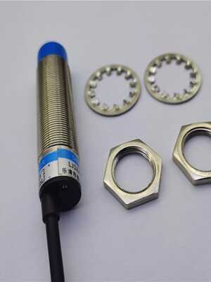 J3-GM18-X30KP三线直流PNP常开高品质超远距离30mm接近开关12v24v