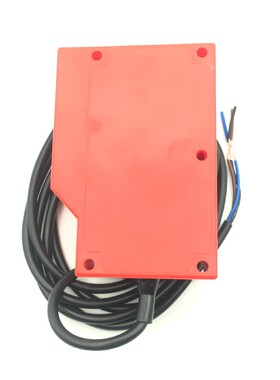 远距离漫反射型光电开关E3K100-D5M1五线常开常闭AC/DC通用12-24V