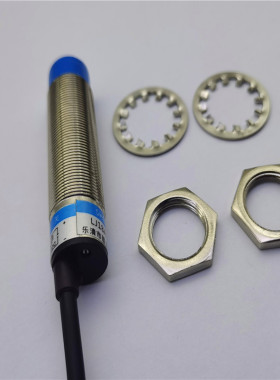 电感式距离30MM接近开关ZLJ-A18-30ANA三线直流NPN常开DC5V12V24V