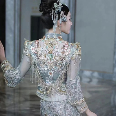 汉服古典浅蓝色秀禾头饰媛菲莎妮