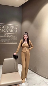 2023早期秋款新款韩系小众时尚三件套显瘦纯色套装慵懒风休闲女装