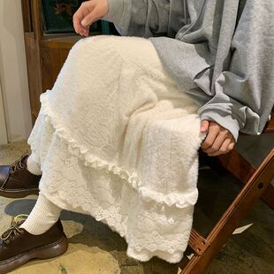 蕾丝毛绒半身裙女2025秋冬季新款拼接高腰温柔风超仙a字蛋糕长裙