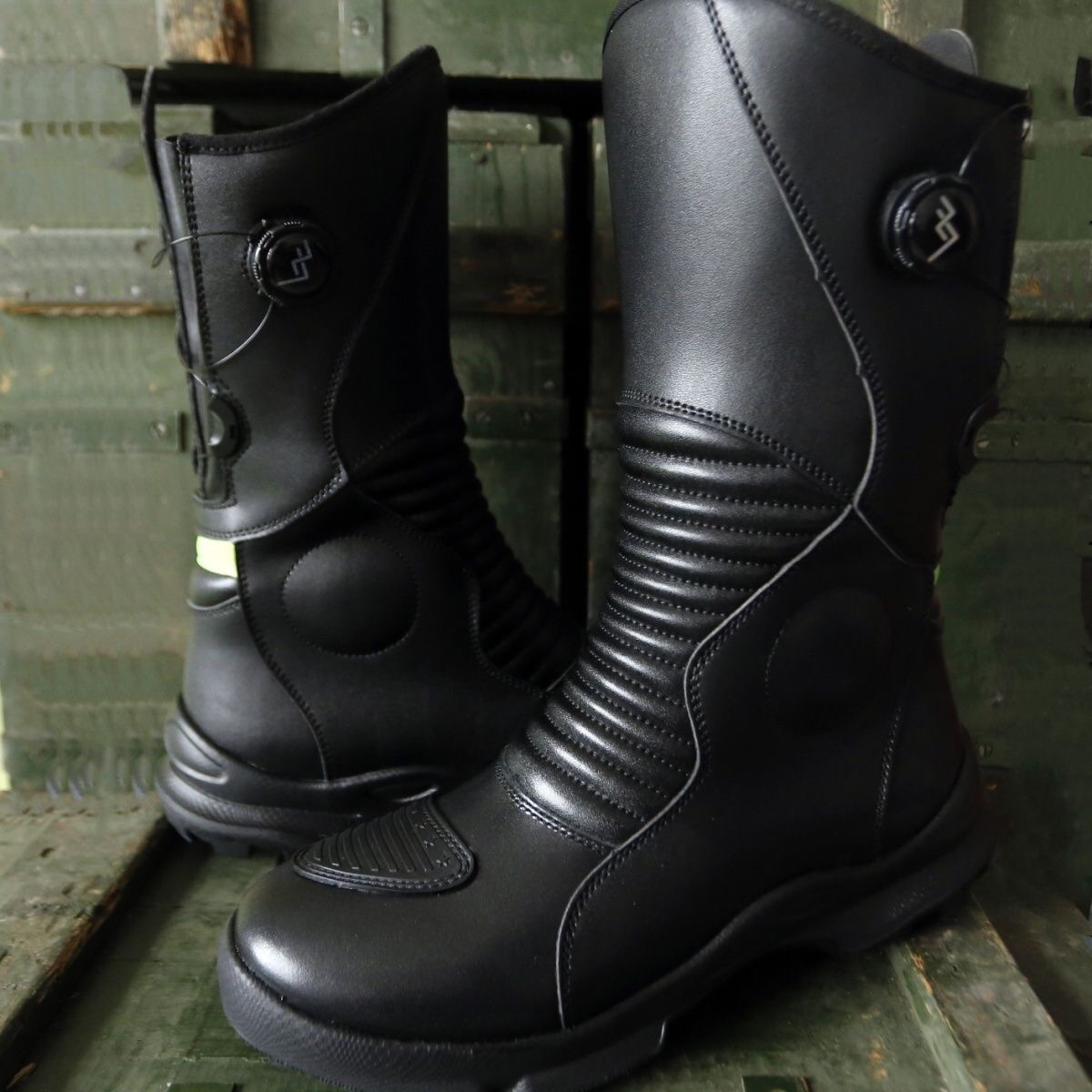 铁骑摩托车骑行靴男防摔拉力靴高帮机车鞋摩旅四季越野赛车鞋防水