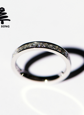 排镶公主方培育钻戒指 银松Pt900铂金镶实验室排钻女戒 简约摩登