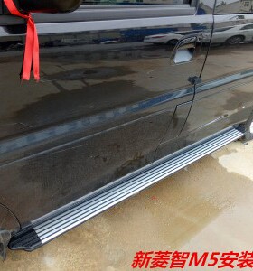 东风风行菱智M5脚踏板M3V3新能源菱智PIUS侧踏板迎宾踏板专用原厂