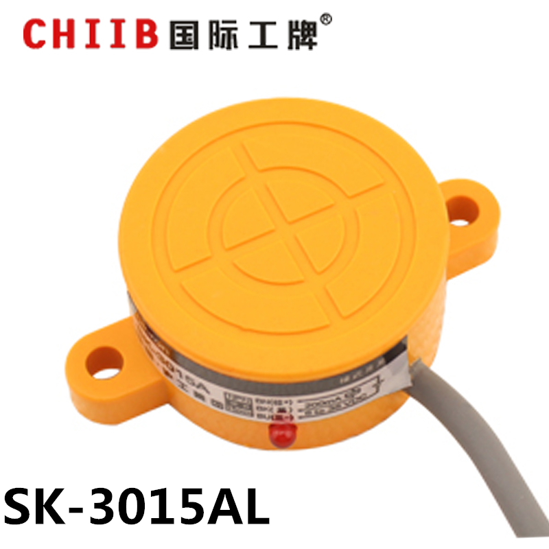 沪工耳朵形接近开关传感器 SK-3015AL 直流二线常开 12v 24v 15mm