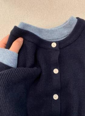 2025新款高级感藏青色毛衣外套女春秋款针织衫慵懒宽松假两件开衫