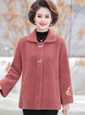中年妈妈秋装水貂绒短款洋气上衣50岁中老年人女冬加厚毛呢子外套