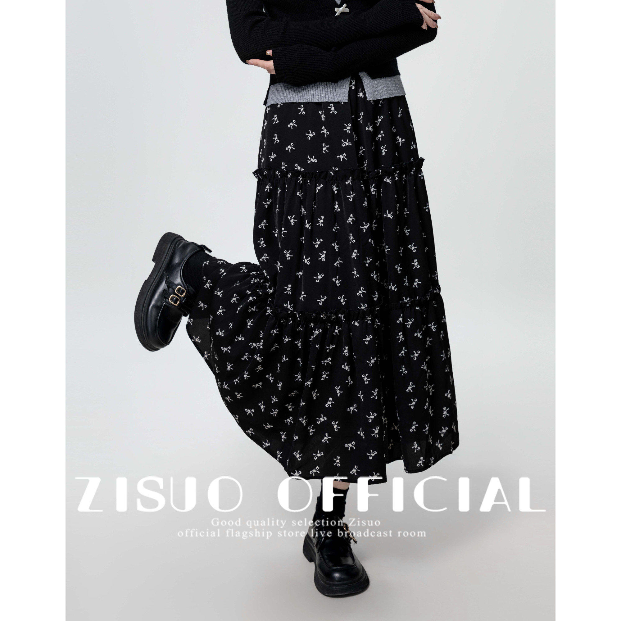 黑色碎花半身裙女春秋2026新款松紧高腰显瘦a字伞裙中长版蛋糕裙