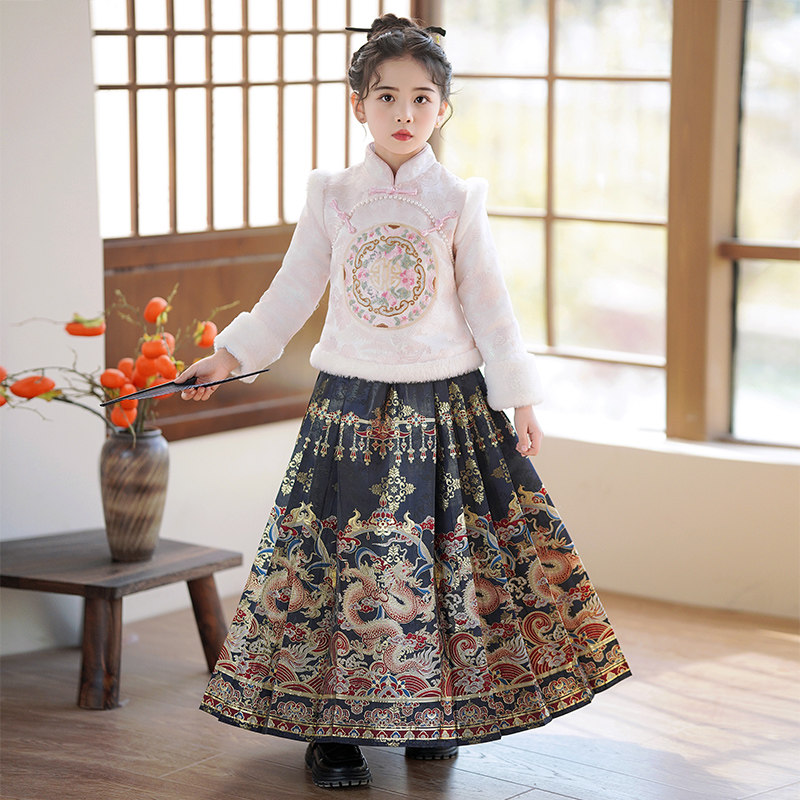加绒女童冬装拜年服马面裙