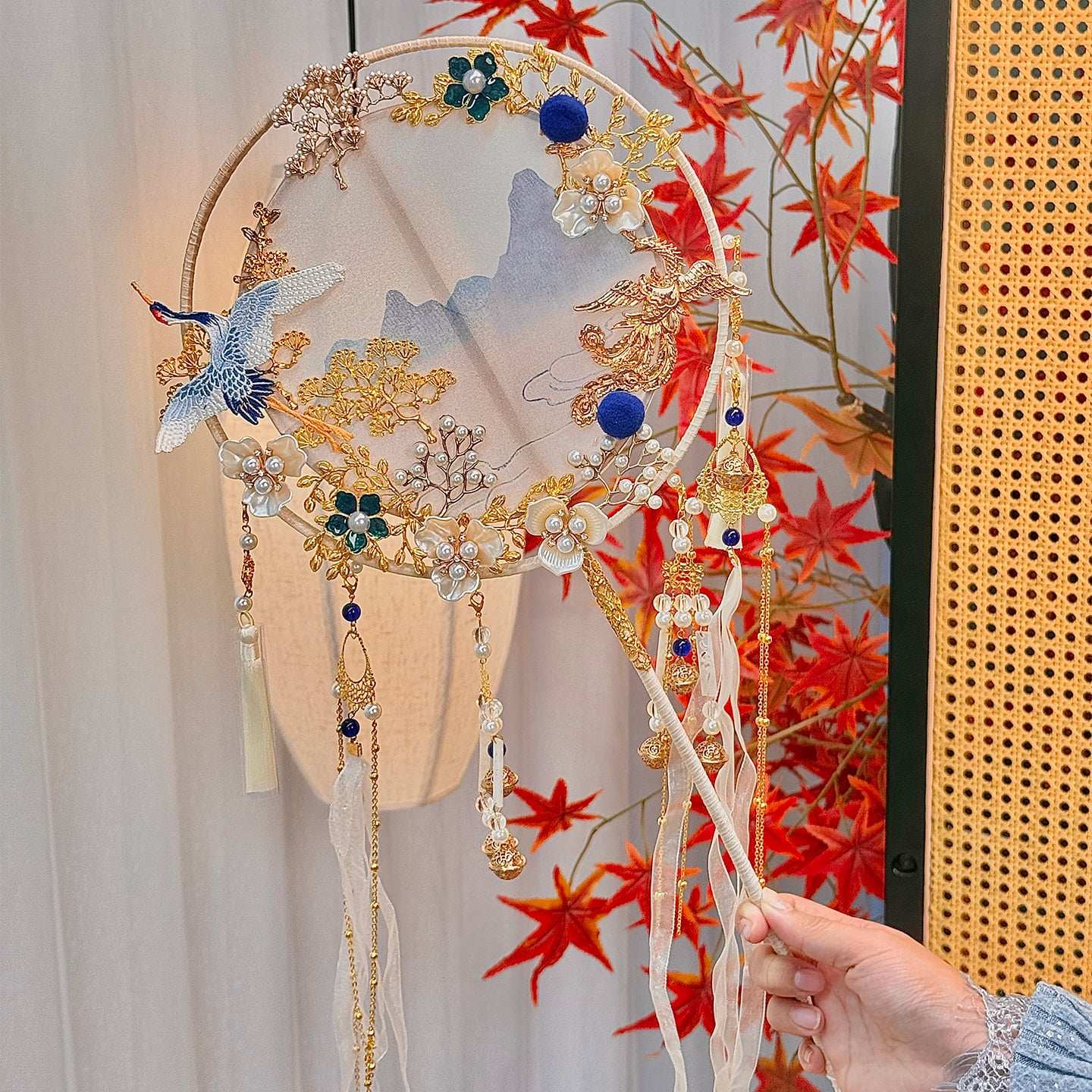 儿童团扇古风汉服手持扇新中式刺绣花扇子小女孩拍照马面裙走秀扇