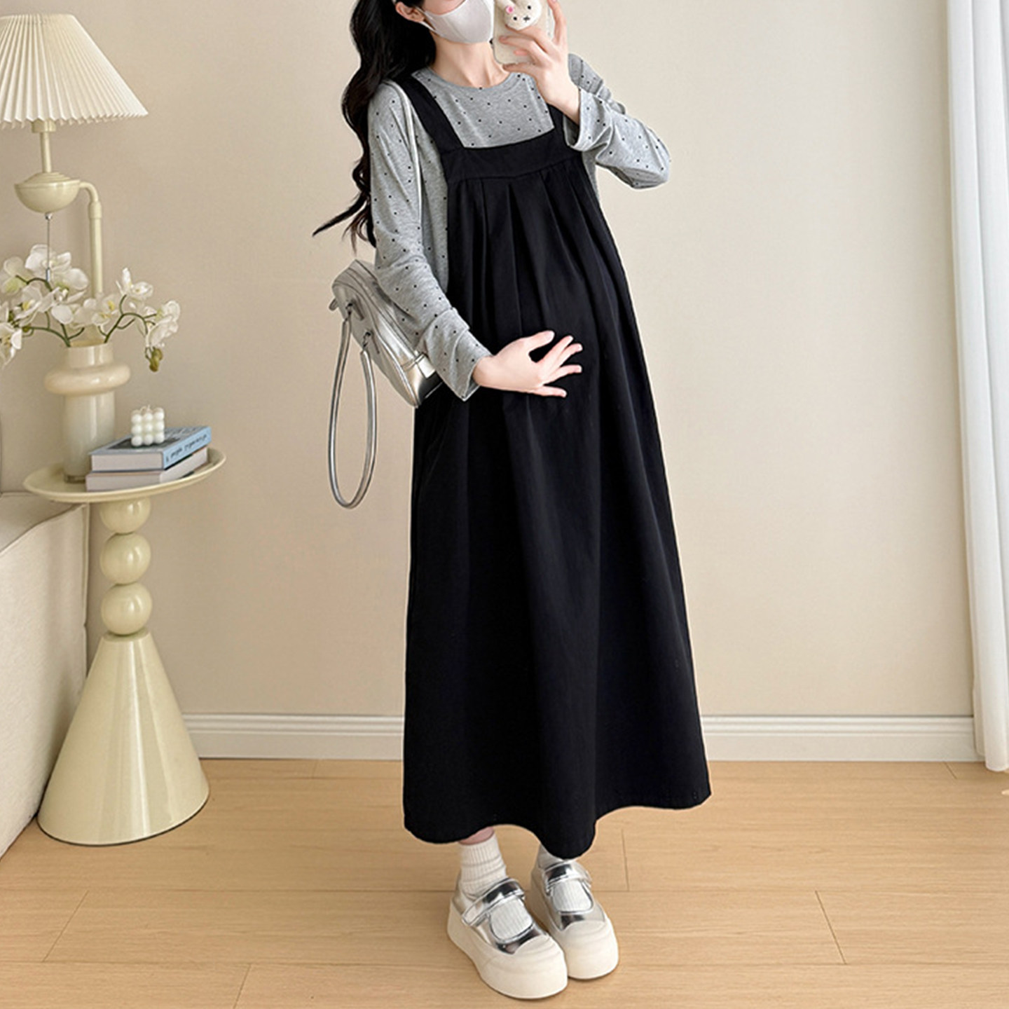 孕妇装背心裙波点内搭套装甜美减龄春秋新款正反两穿时尚两件套