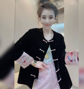 2025年新款春装爆款今年流行小个子新中式国风黑色短外套女款春秋