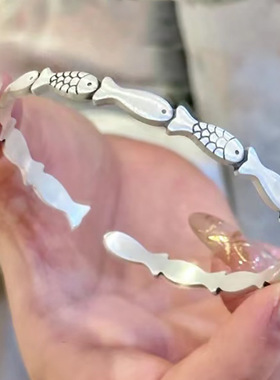 年年有余银手镯女款复古锦鲤镯子