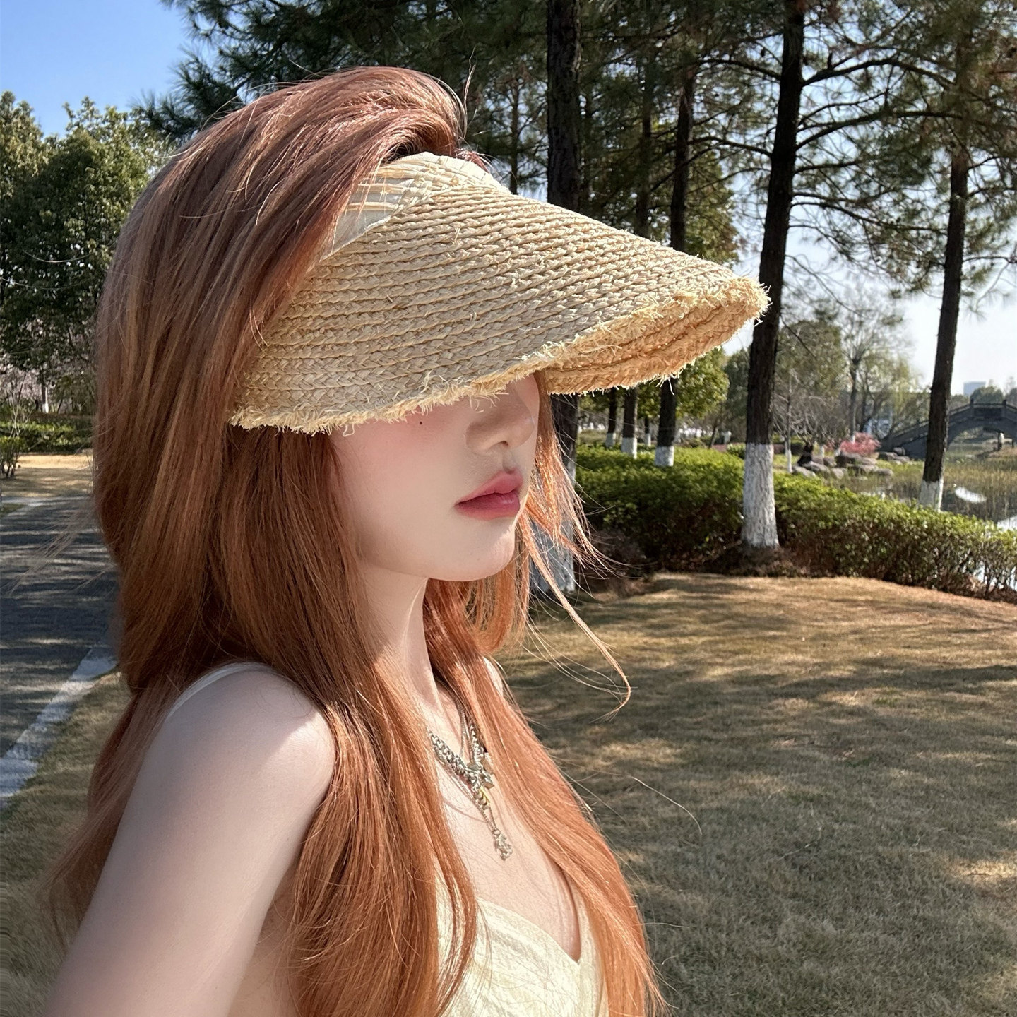 拉菲草空顶帽女夏季海边度假手工编织草帽遮阳防晒帽透气草编帽子