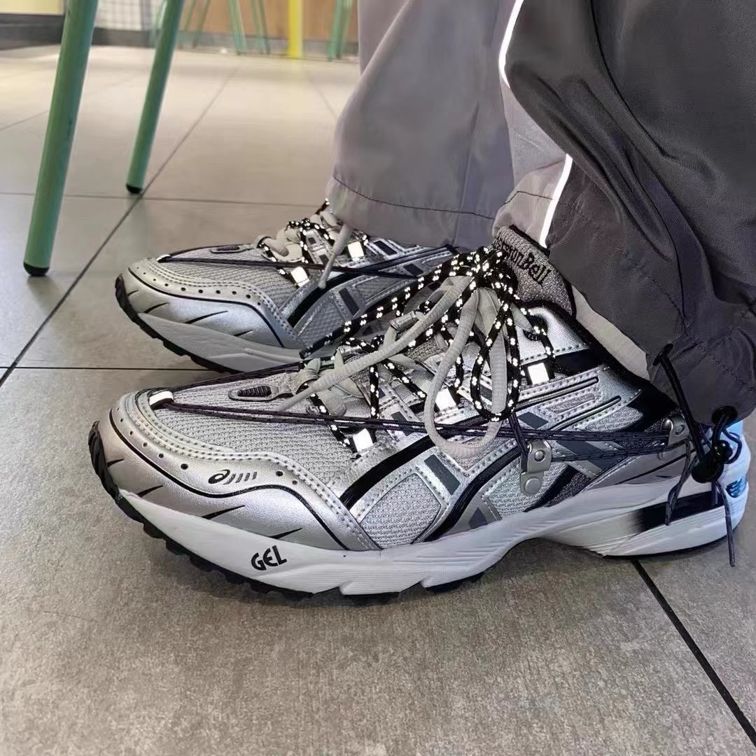 春夏新款复古日潮联名绑带减震休闲运动透气跑鞋网面男鞋女鞋情侣