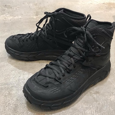 秋冬款高帮户外防水防滑轻便登山鞋男女情侣款耐磨徒步鞋卡其黑色