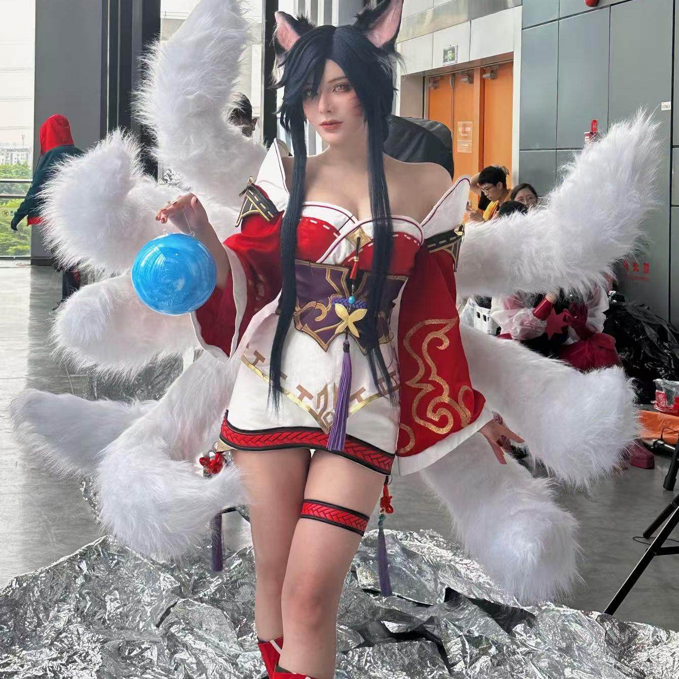 英雄联盟九尾狐白色尾巴cosplay毛绒道具定制少量现货