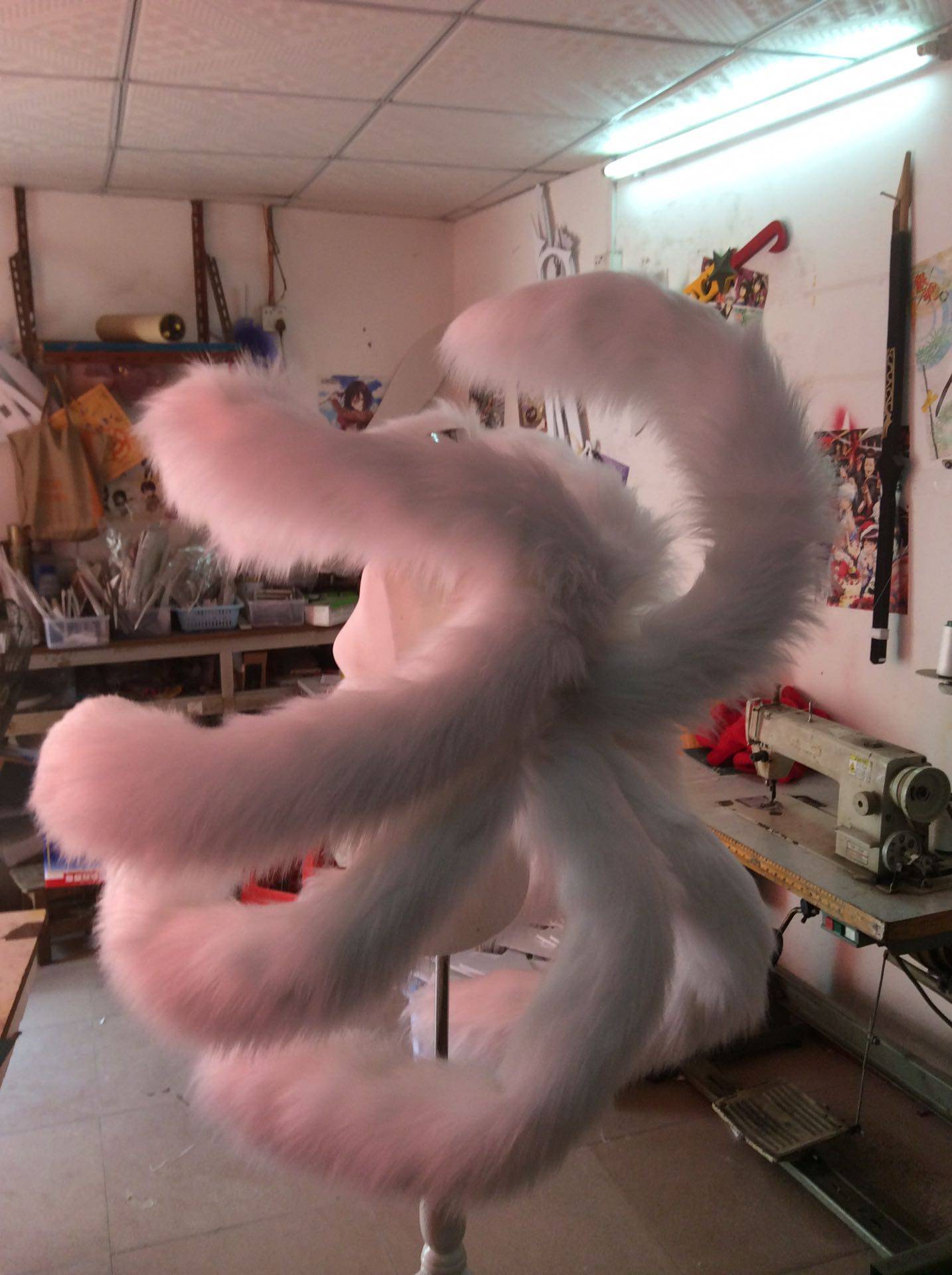 英雄联盟九尾狐白色尾巴cosplay毛绒道具定制少量现货