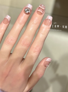 粉色芭蕾舞鞋穿戴甲法式小短甲日常高级感纯手工定制美甲显白气质
