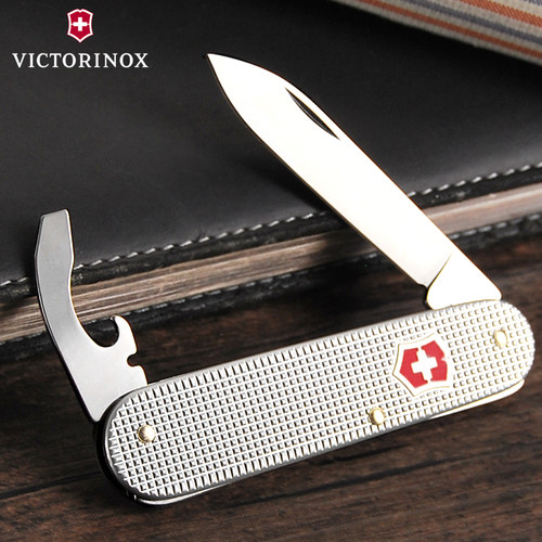轻量拳王瑞士军刀victorinox