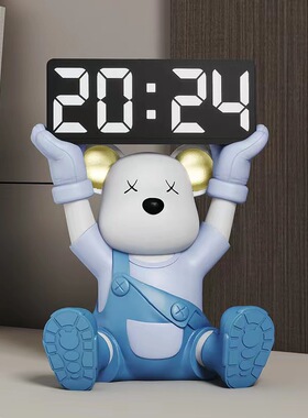 现代创意闹钟背带熊摆件家居入户玄关客厅电视柜装饰新居乔迁礼品