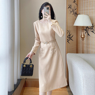 轻奢法式小香风轻奢连衣裙女装春秋款高级感气质收腰显瘦长裙