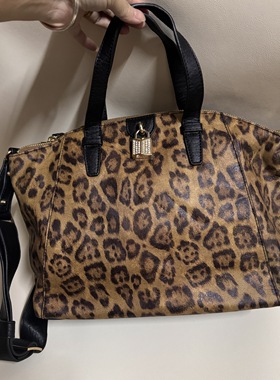 Jessica Simpson豹纹托特包手提包