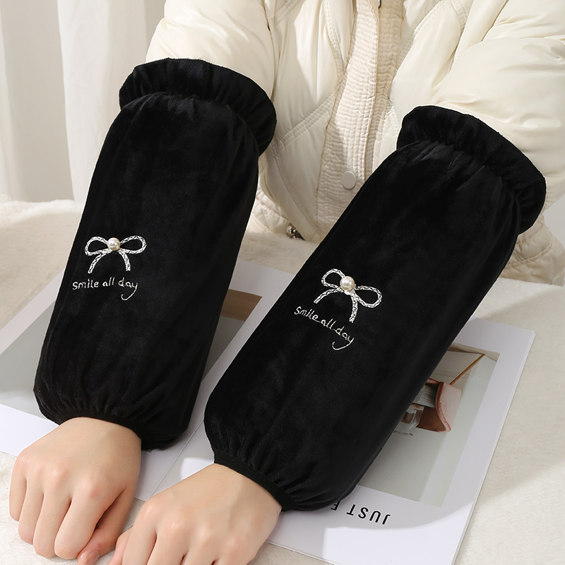 加长款毛绒上班袖套女加宽成人防污耐脏套袖秋冬办公羽绒服护袖头