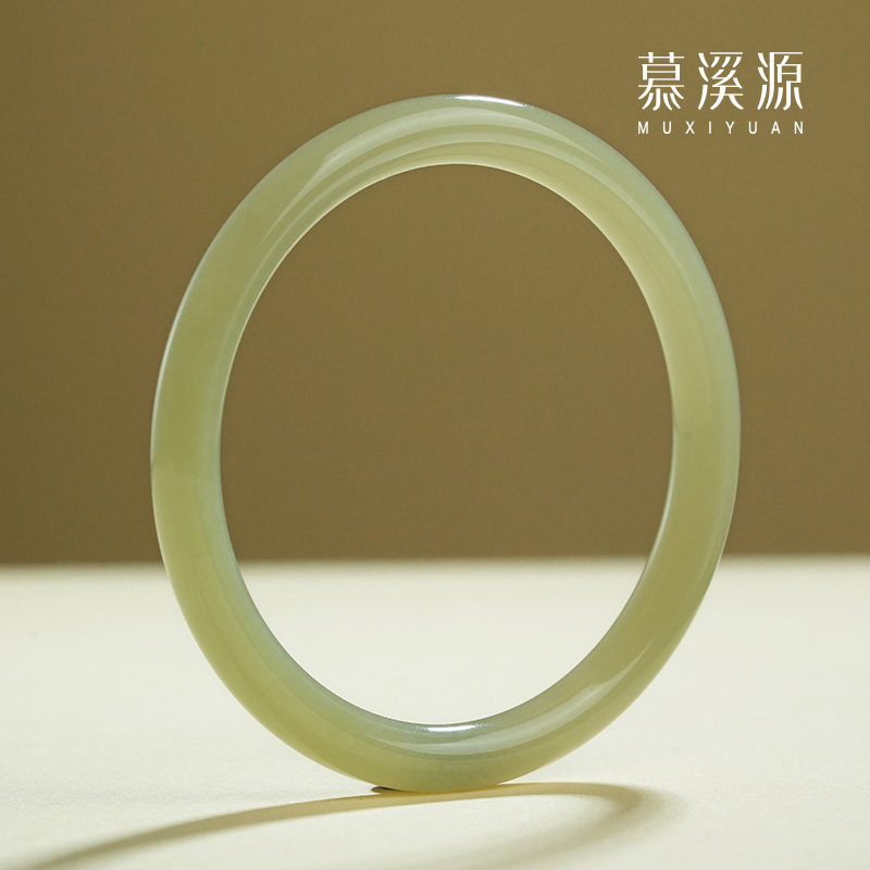 新疆和田玉青白玉天然冰透晴水玉手镯女款圆条叮当镯少女玉镯子