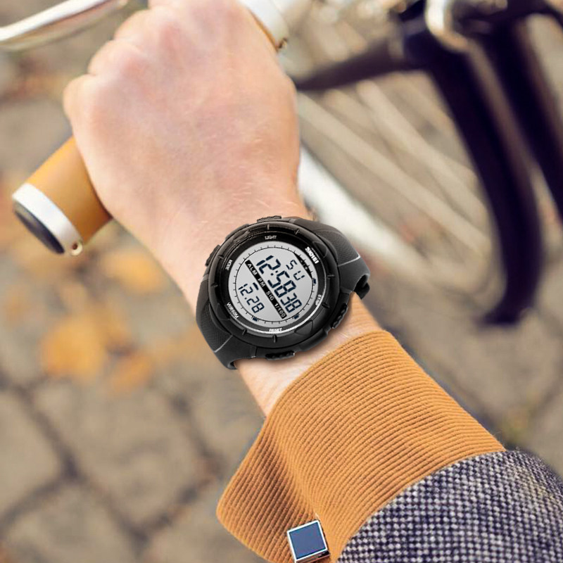 时刻美防水电子表 skmei户外登山学生手表 男士多功能运动表男表