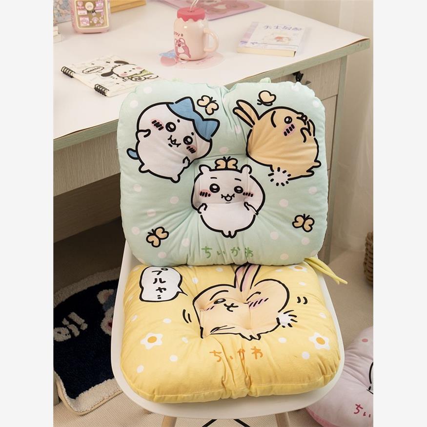 坐垫学生教室可爱吉伊毛绒学生加厚久坐屁股垫子办公室椅子乌萨奇