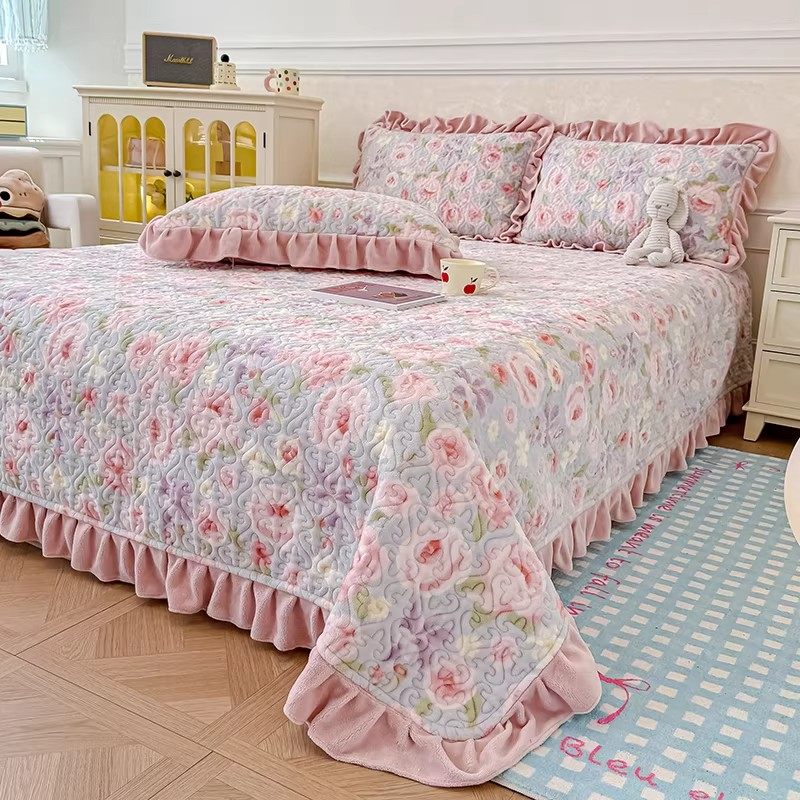 秋冬加厚保暖牛奶绒绗缝花边床盖单件床单被单三件套炕盖2025新款